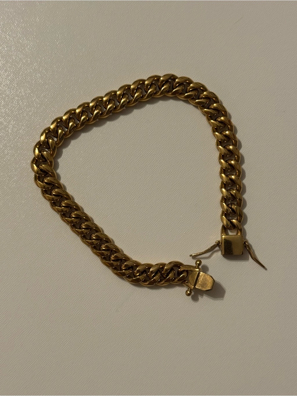 Men's Gold Cuban Link Bracelet with Secure Clasp stainless steel non tarnish